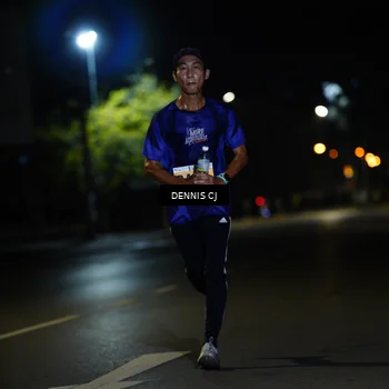 Runner Photo 8905857