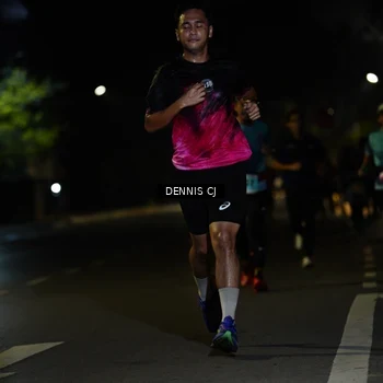 Runner Photo 8905891