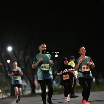 Runner Photo 8905911