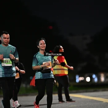 Runner Photo 8905933