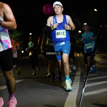Runner Photo 8905964