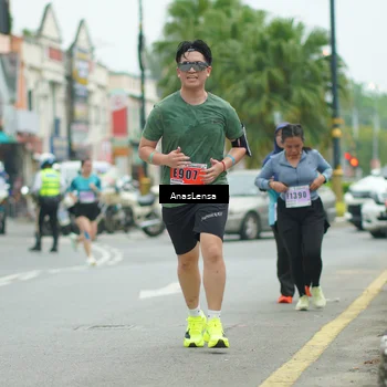 Runner Photo 8905983