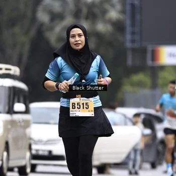 Runner Photo 8906006