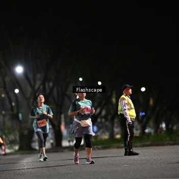Runner Photo 8906020