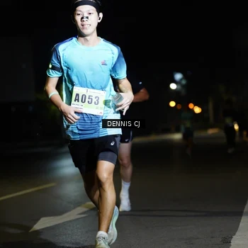 Runner Photo 8906022