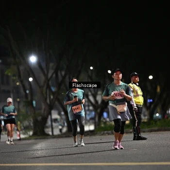 Runner Photo 8906028