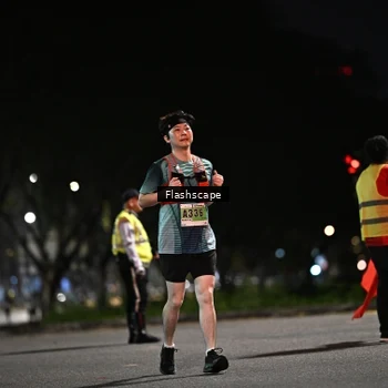 Runner Photo 8906047
