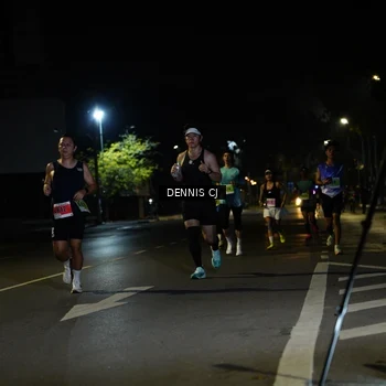 Runner Photo 8906050