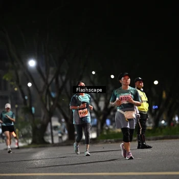 Runner Photo 8906051