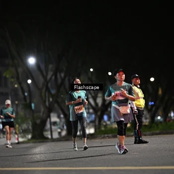 Runner Photo 8906062