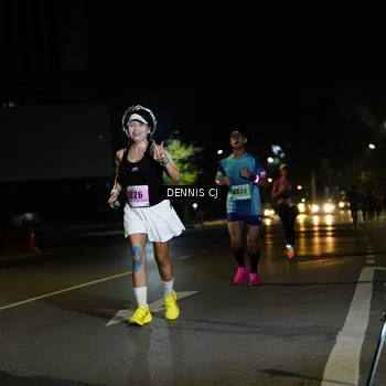 Runner Photo 8906072
