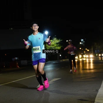Runner Photo 8906082