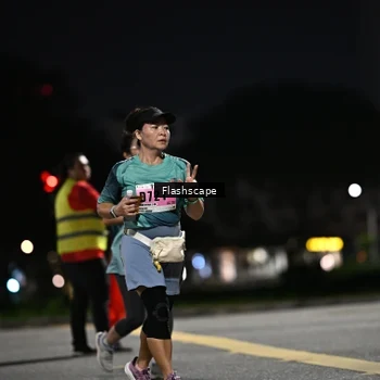 Runner Photo 8906142
