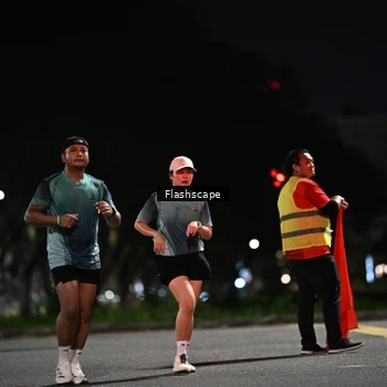 Runner Photo 8906143