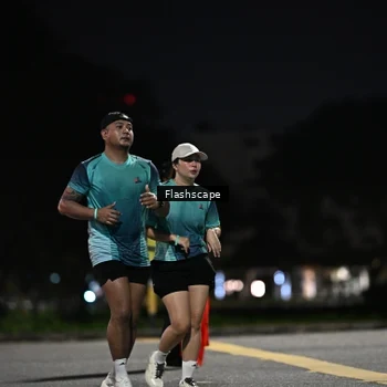 Runner Photo 8906165