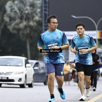 Runner Photo 8906171