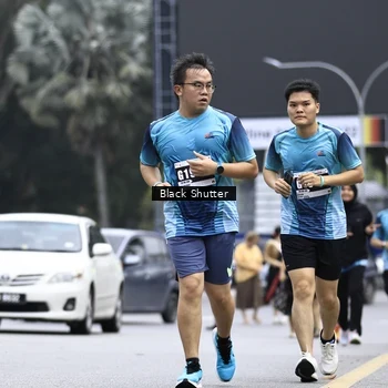 Runner Photo 8906173