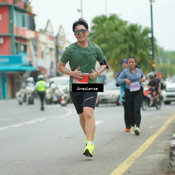 Runner Photo 8906176