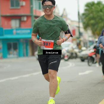 Runner Photo 8906181