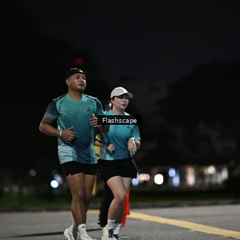 Runner Photo 8906185