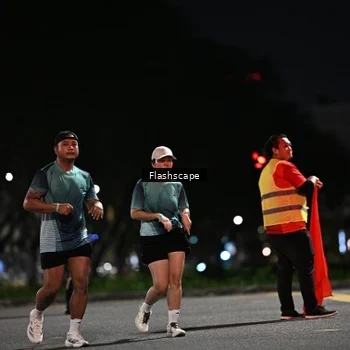 Runner Photo 8906199