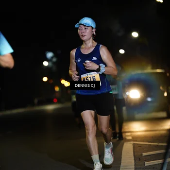 Runner Photo 8906202