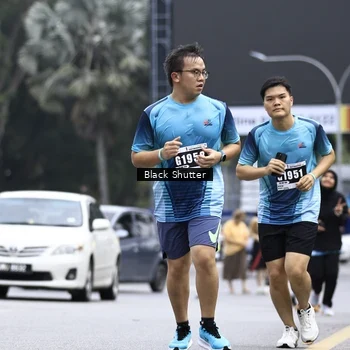 Runner Photo 8906208