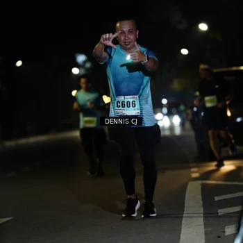 Runner Photo 8906211