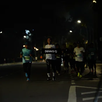 Runner Photo 8906212