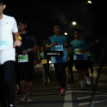 Runner Photo 8906228