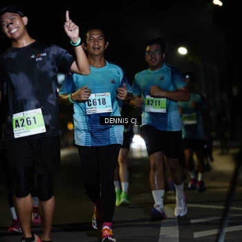 Runner Photo 8906239