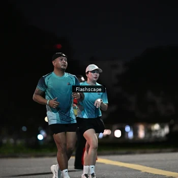 Runner Photo 8906249