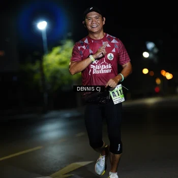 Runner Photo 8906269