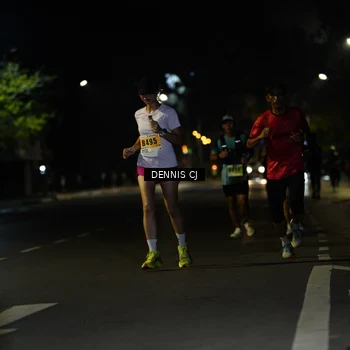 Runner Photo 8906272