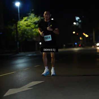 Runner Photo 8906276