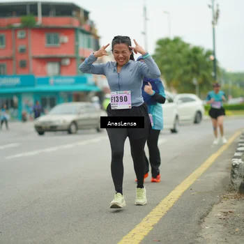 Runner Photo 8906295