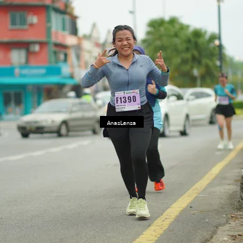 Runner Photo 8906297
