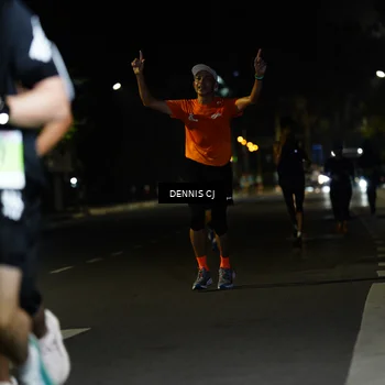 Runner Photo 8906298