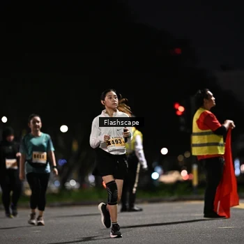 Runner Photo 8906305