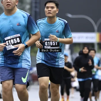 Runner Photo 8906315