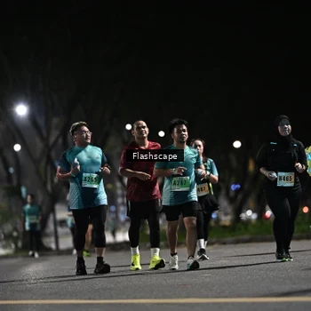 Runner Photo 8906325