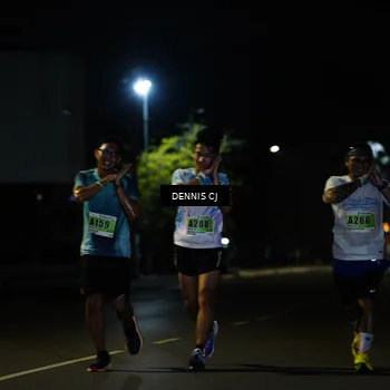 Runner Photo 8906361