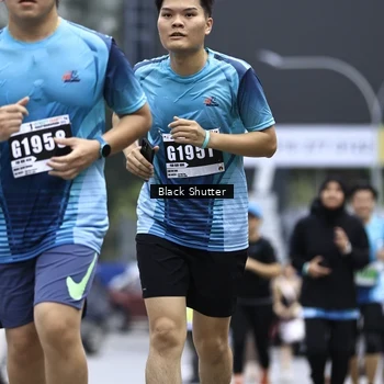 Runner Photo 8906373
