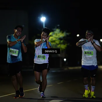Runner Photo 8906375