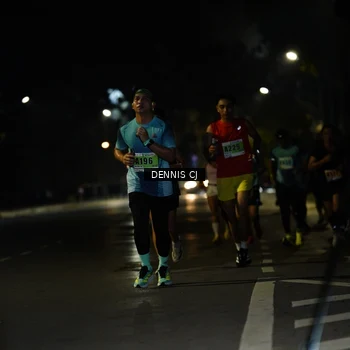 Runner Photo 8906431
