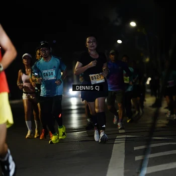 Runner Photo 8906435
