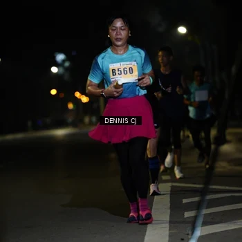 Runner Photo 8906473
