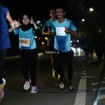 Runner Photo 8906516