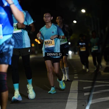 Runner Photo 8906529