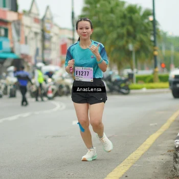 Runner Photo 8906554